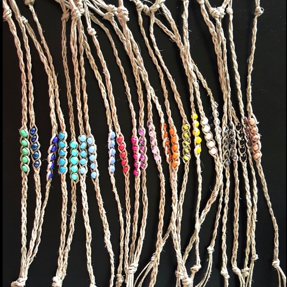 Beaded Hemp bracelet, Boho bracelet, 3 colors - Picture 1 of 2